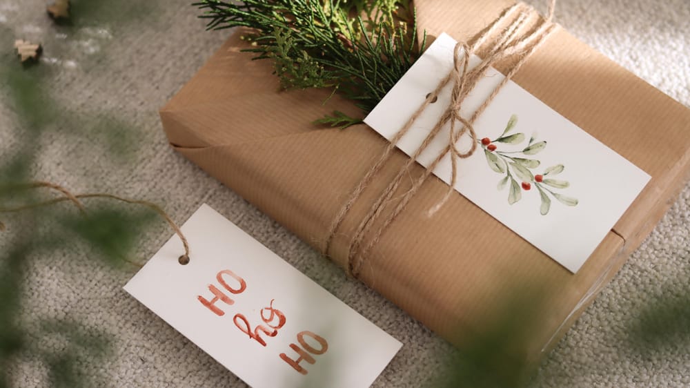 Christmas Cards, Tags & Gift Wrapping Ideas - image 3 - student project
