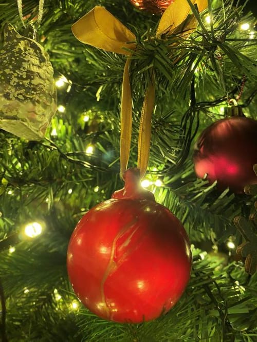 Christmas Baubles 🎄 - image 2 - student project