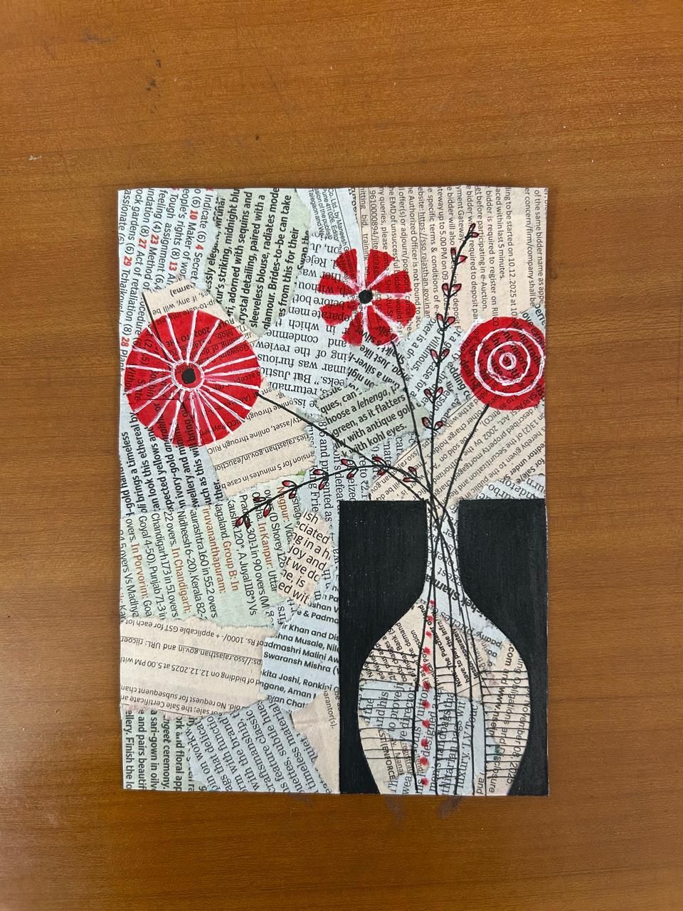 Collage postcards and sketchbook - image 2 - student project