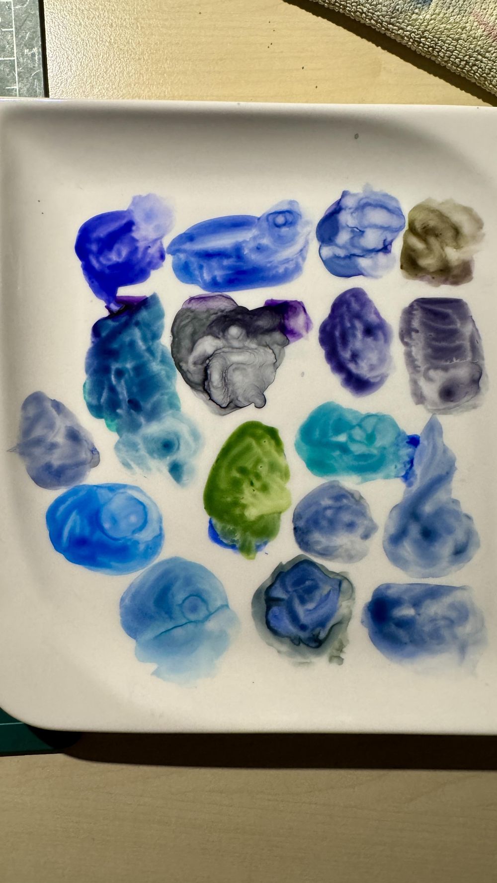 Watercolor Palette - perfect for me :-) - image 2 - student project