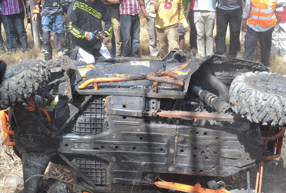 Off-Road Racing Vehicle Crashes During Motorsport Event in Kenya - image 2 - student project