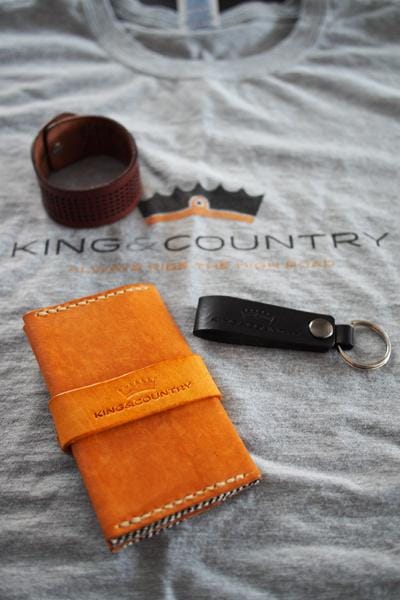King & Country: Motorcycle Lifestyle Accessories - image 4 - student project
