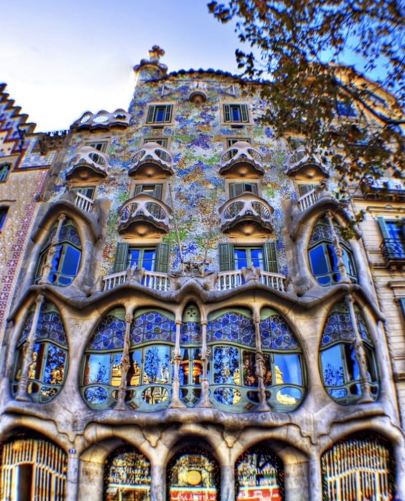 BARCELONA - image 8 - student project