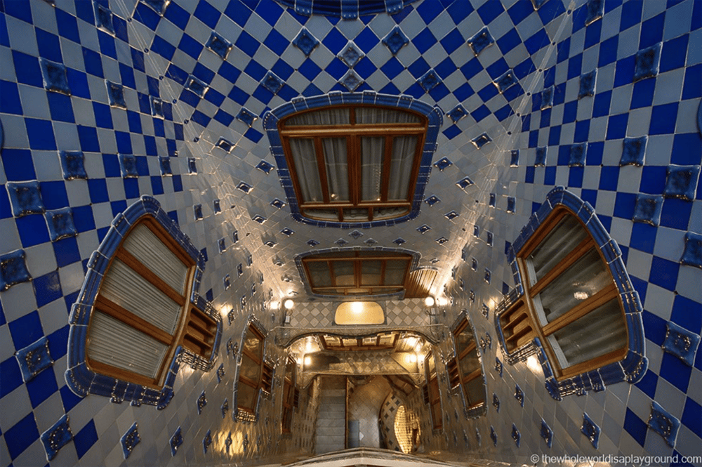 BARCELONA - image 13 - student project