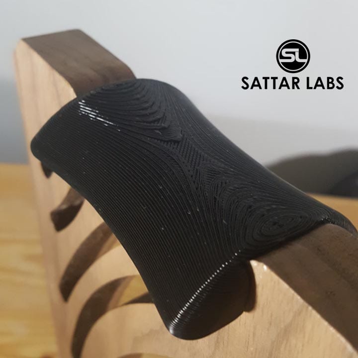 Wooden headphone stand - image 2 - student project