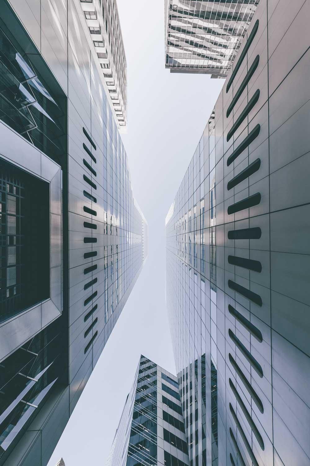 Brisbane City (Australia) - Symmetrical lookup & Stride-By - image 1 - student project