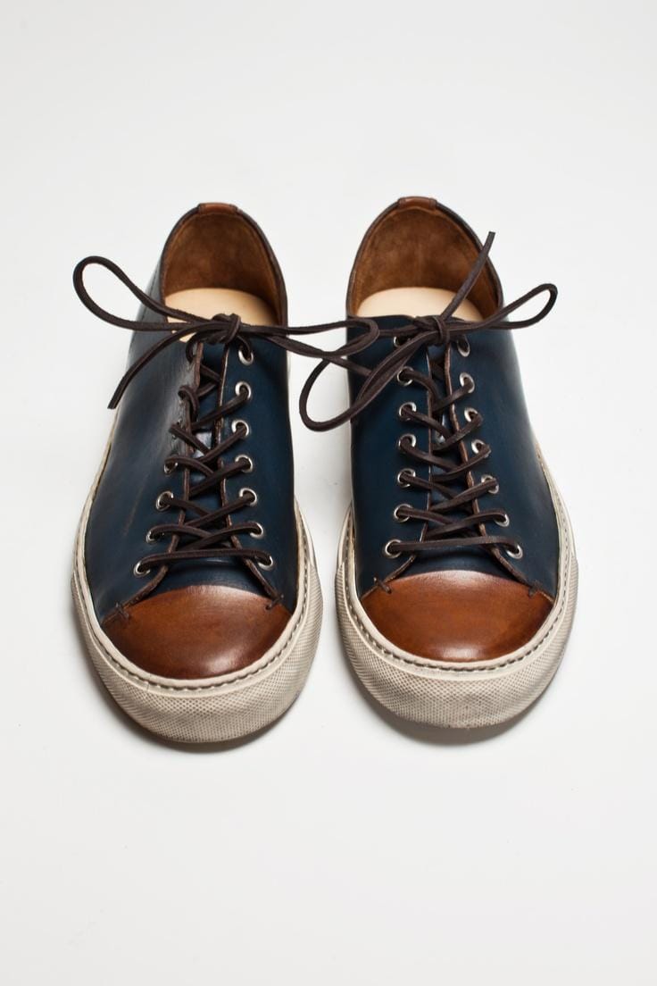 The business causal running performance shoe - image 2 - student project