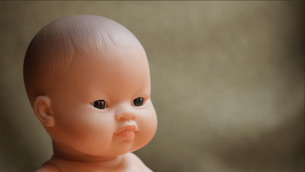 Playing with mood: light, depth and layers || sample project - image 2 - student project