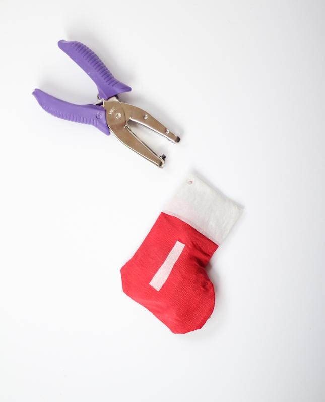 DIY Stocking Garland + Advent Calendar - image 8 - student project