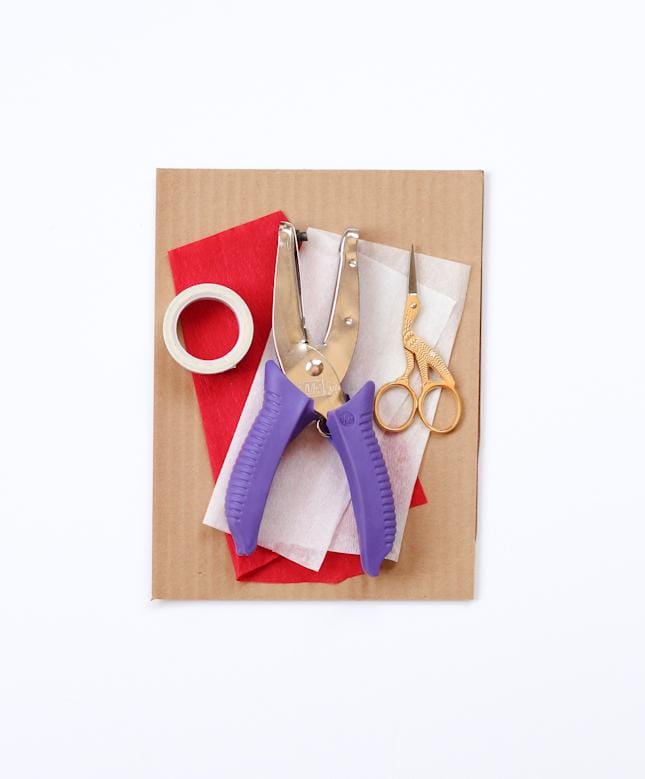 DIY Stocking Garland + Advent Calendar - image 2 - student project