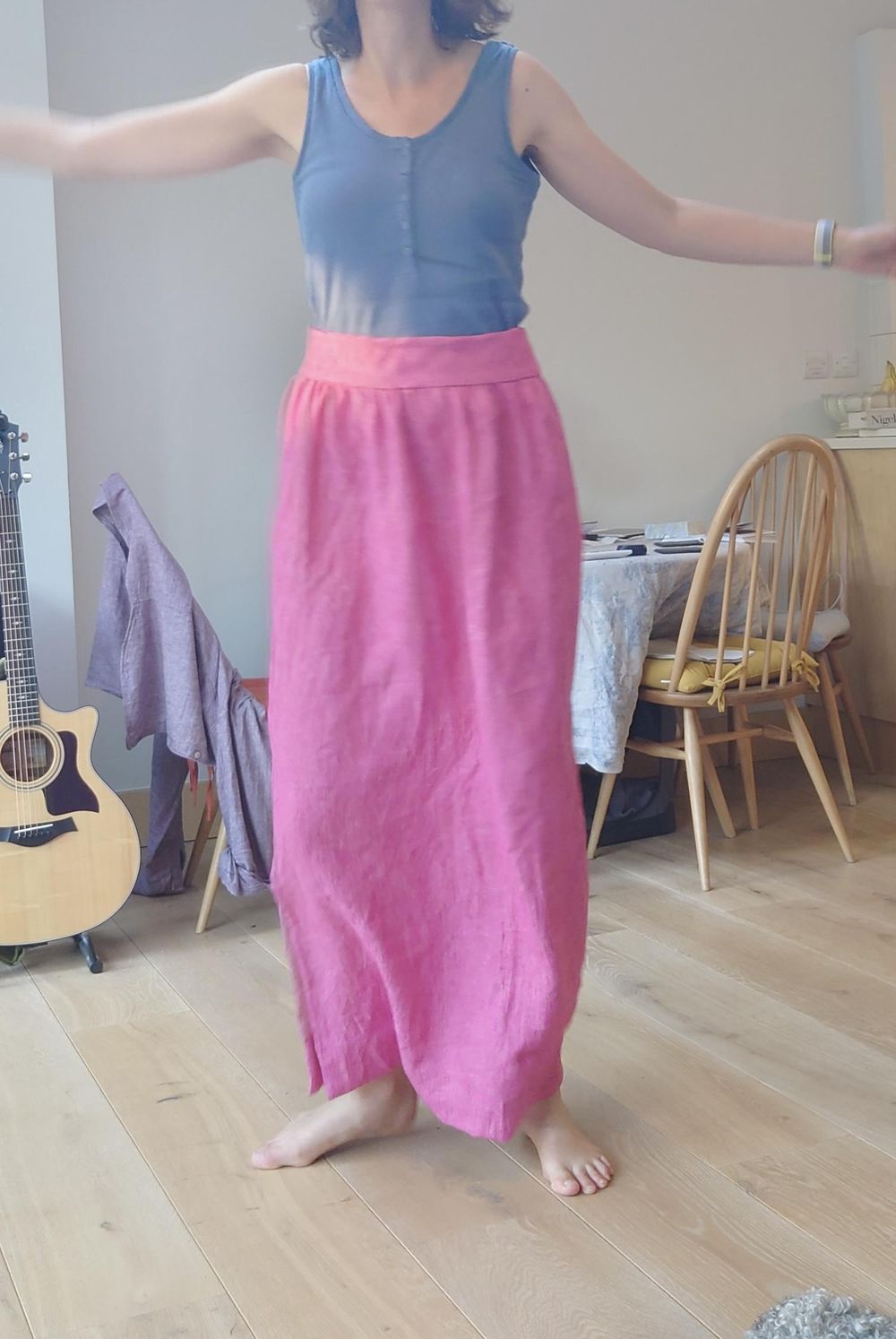 Pink linen hand sewn skirt - image 2 - student project