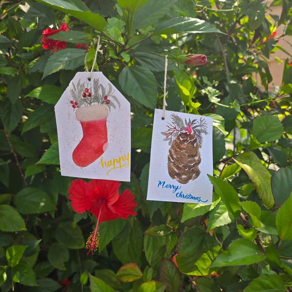 Gift tags - image 2 - student project