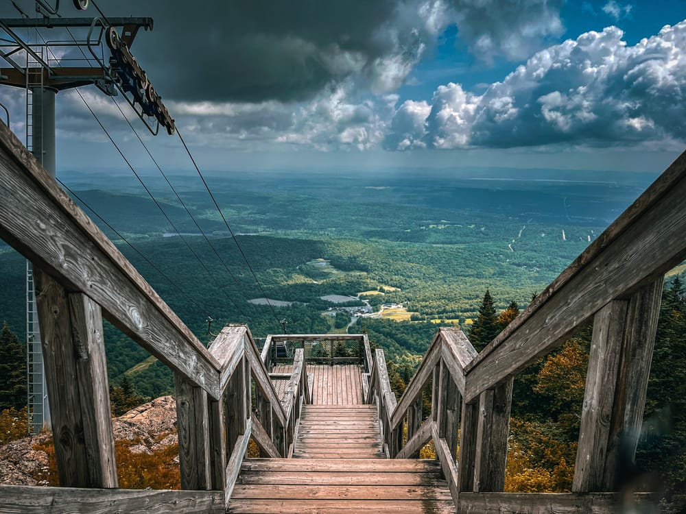 Mont Orford Lookout - image 1 - student project