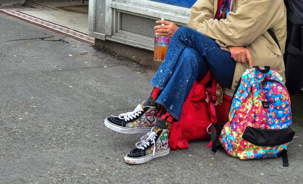 Street photo lessons, pt. 1 Spiritual theme; pt. 2 Shoes - image 6 - student project