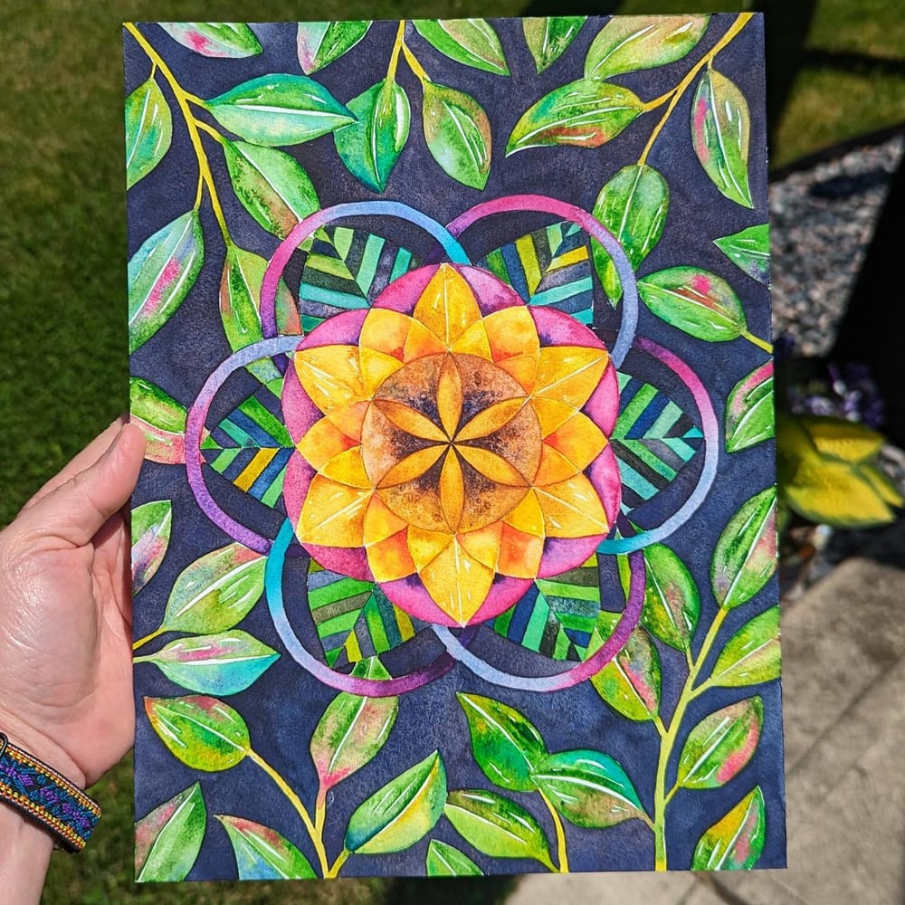Abstract Sunflower + Midnight Botanicals - image 1 - student project