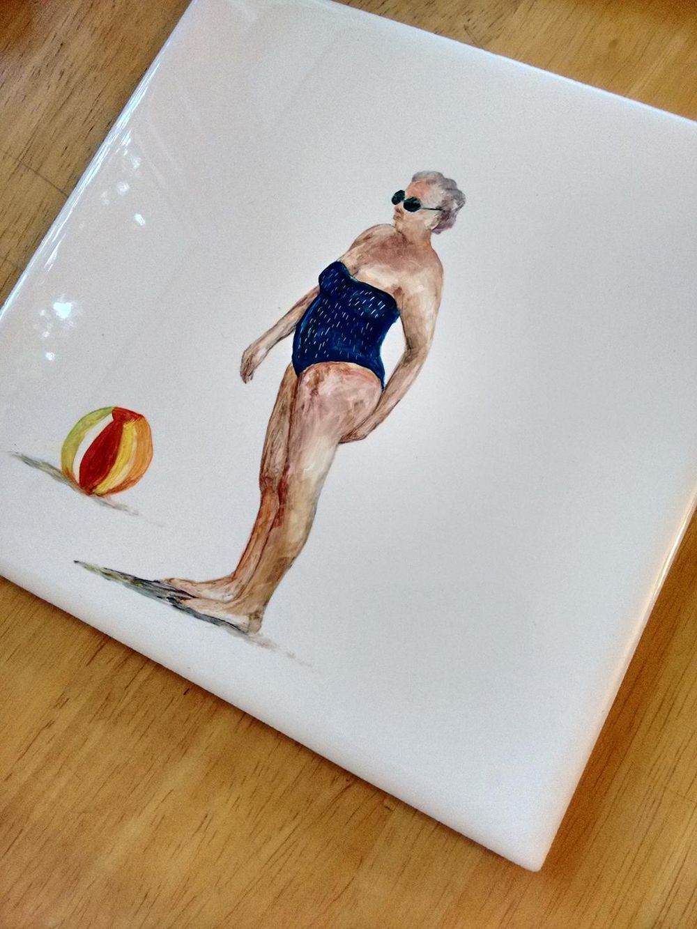 Lady with a beach ball - image 1 - student project