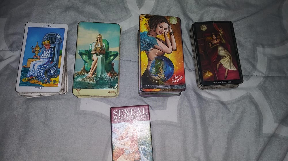 Lesson 1: My soul bonded Tarot Decks - image 1 - student project