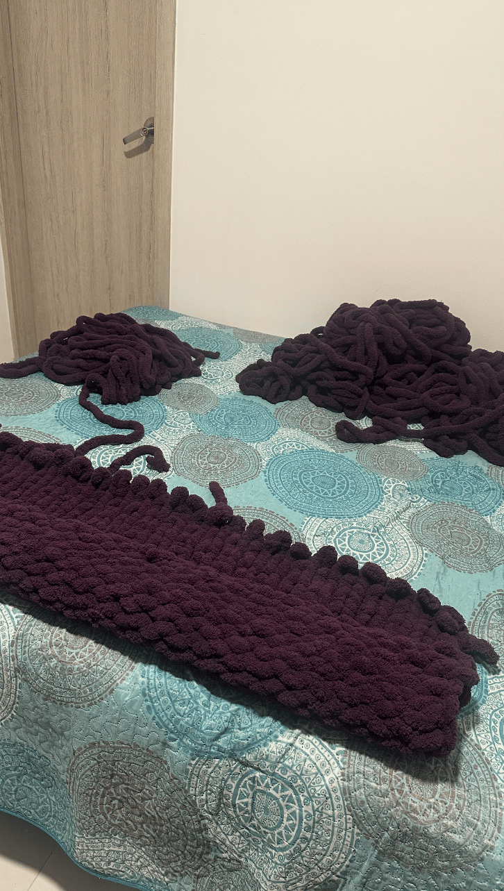 My first handmade blanket - image 1 - student project