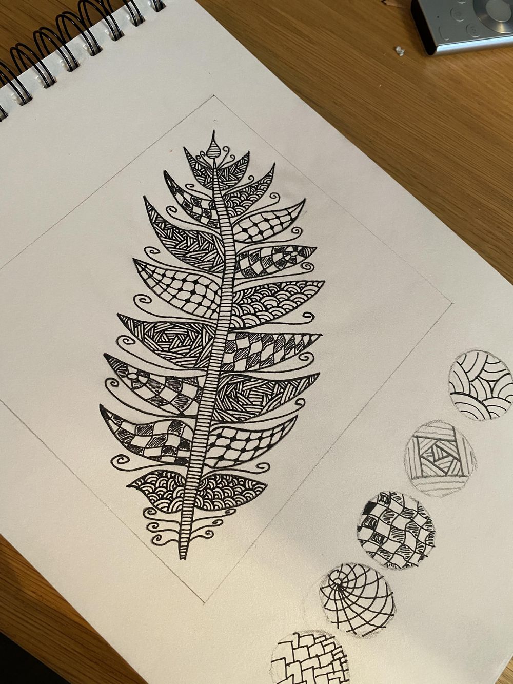 Zentangle Pinapple - image 3 - student project