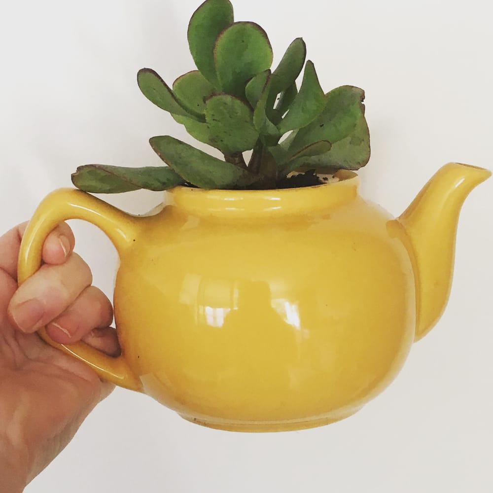 Upcycled tea set! - image 1 - student project