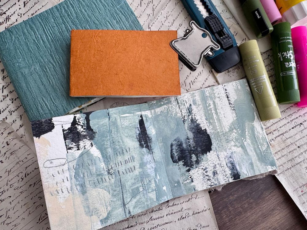 One-Paper Wonders: Painting and Folding a Unique Art Book - image 1 - student project