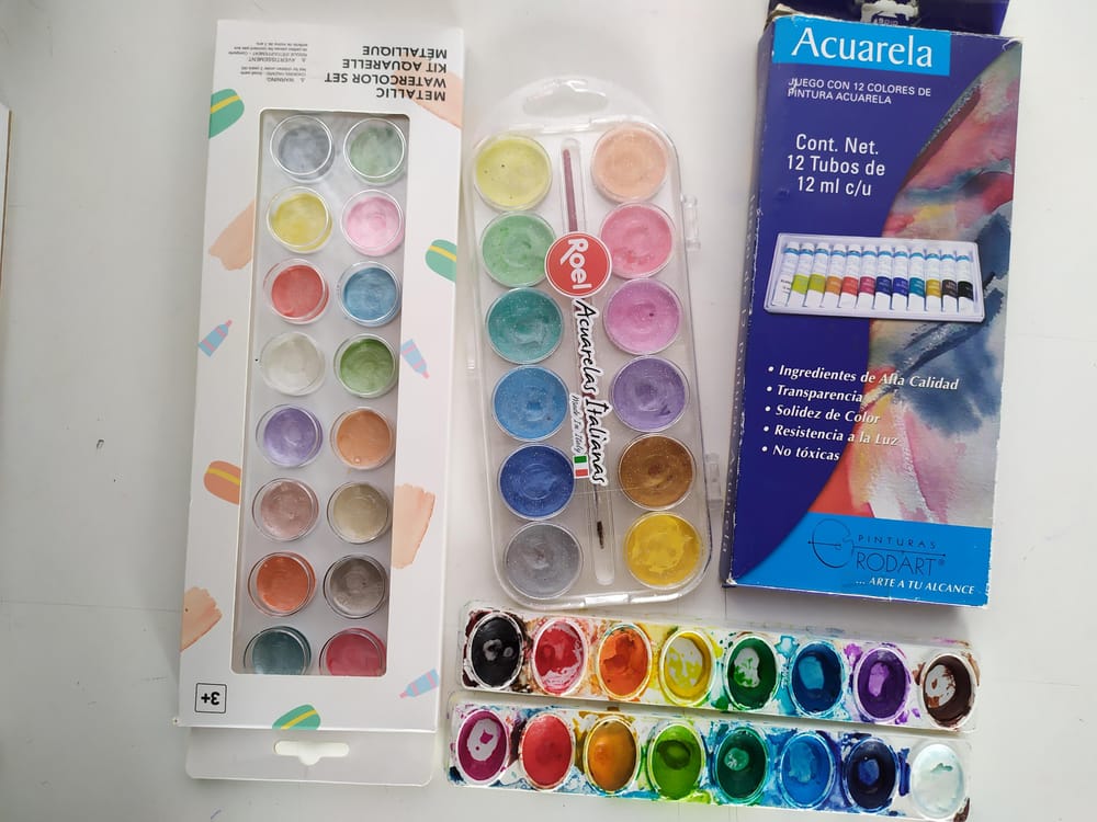 Swatch de acuarelas - image 2 - student project