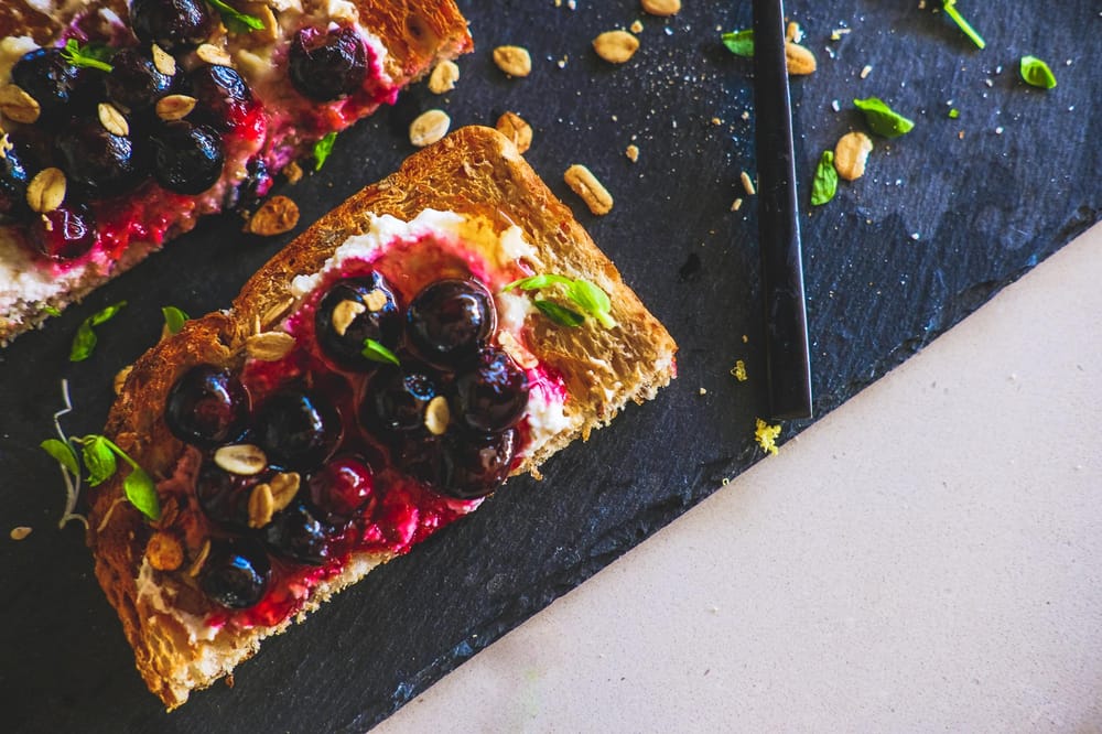Roasted blueberry with honey & ricotta - image 2 - student project