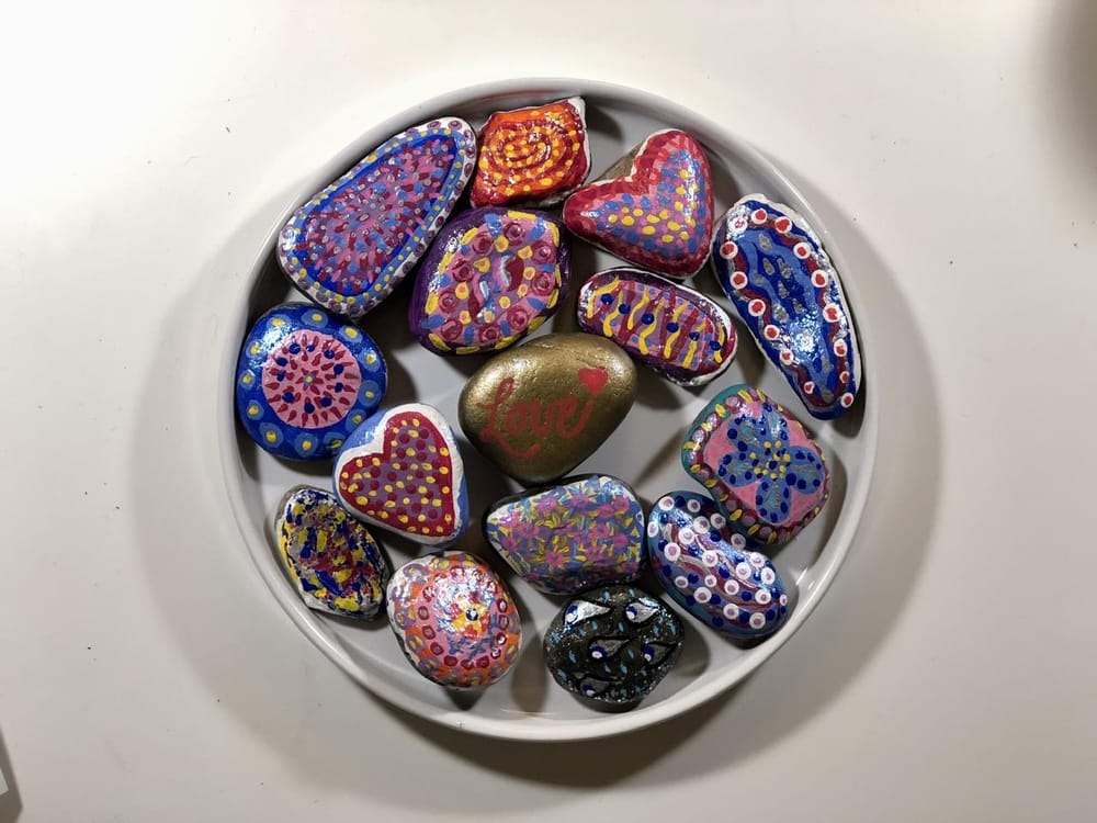 “Kindness Rocks” rocks - image 1 - student project