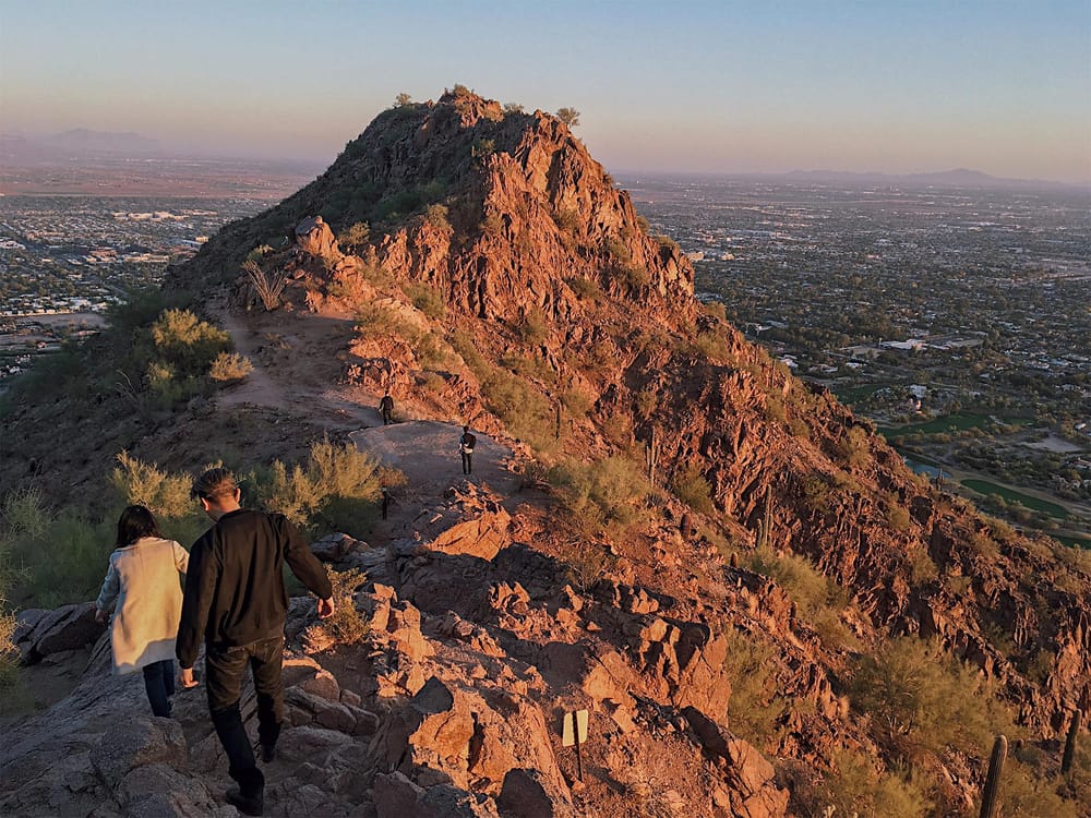 Sunset mid-Camelback hike - image 1 - student project