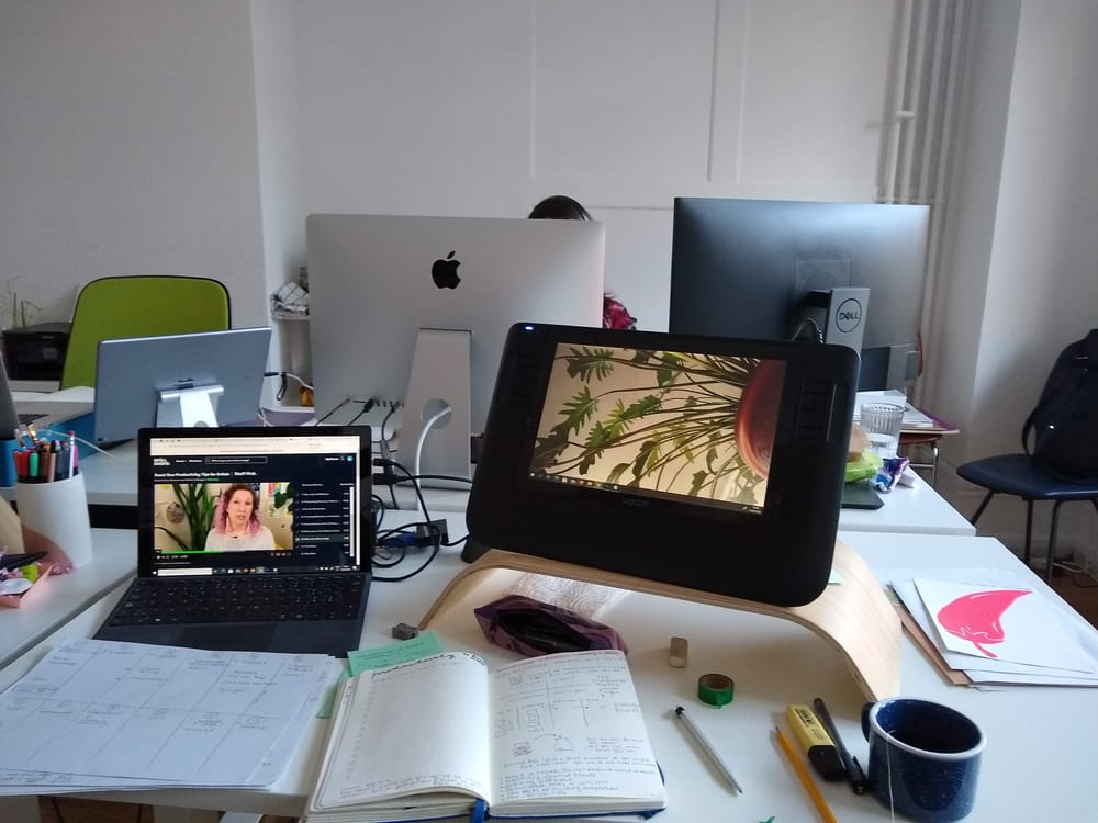 Work station and planning for productivity - image 1 - student project
