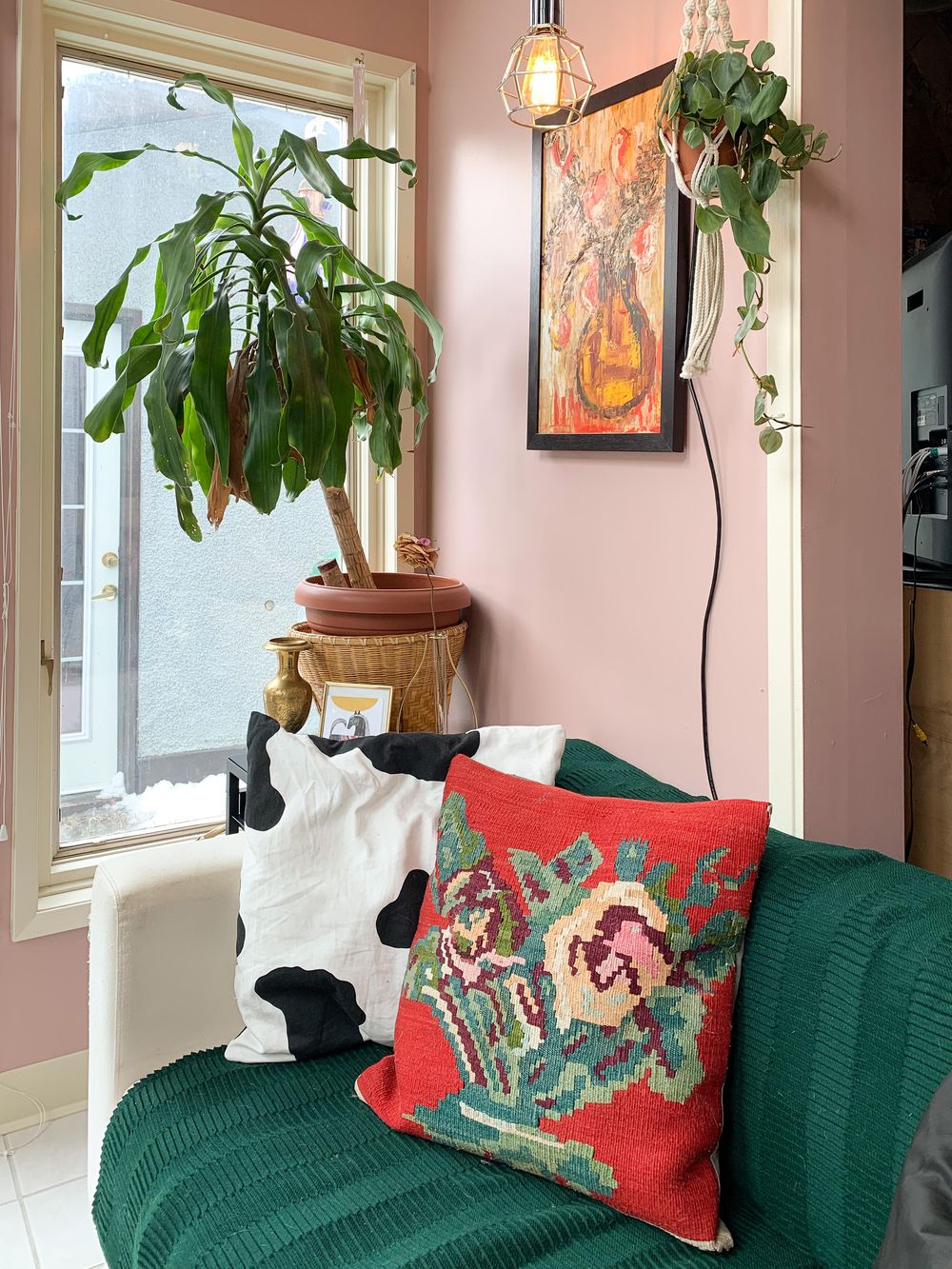 Sunny reading spot (before & after) - image 2 - student project