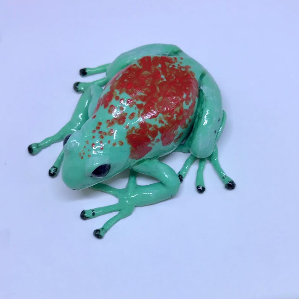 Miniature Frog Sculpture - image 3 - student project