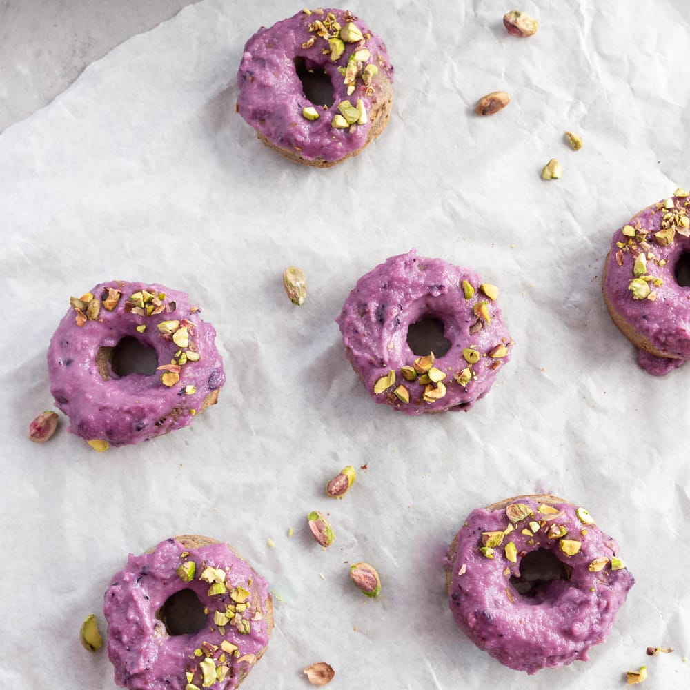 Blackberry Pistache Donuts - image 1 - student project