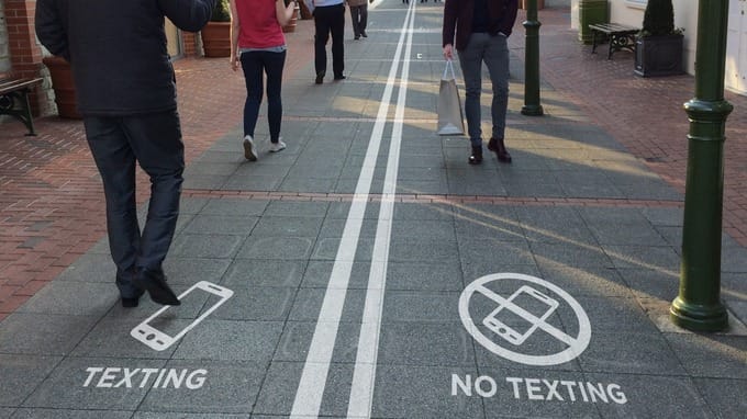 Texting in the Crosswalk - image 3 - student project
