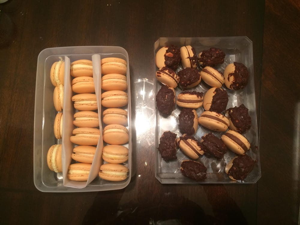 Macarons as gifts - image 3 - student project