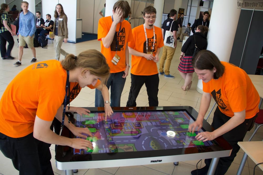 GAMEDEV CONFERENCE - image 24 - student project