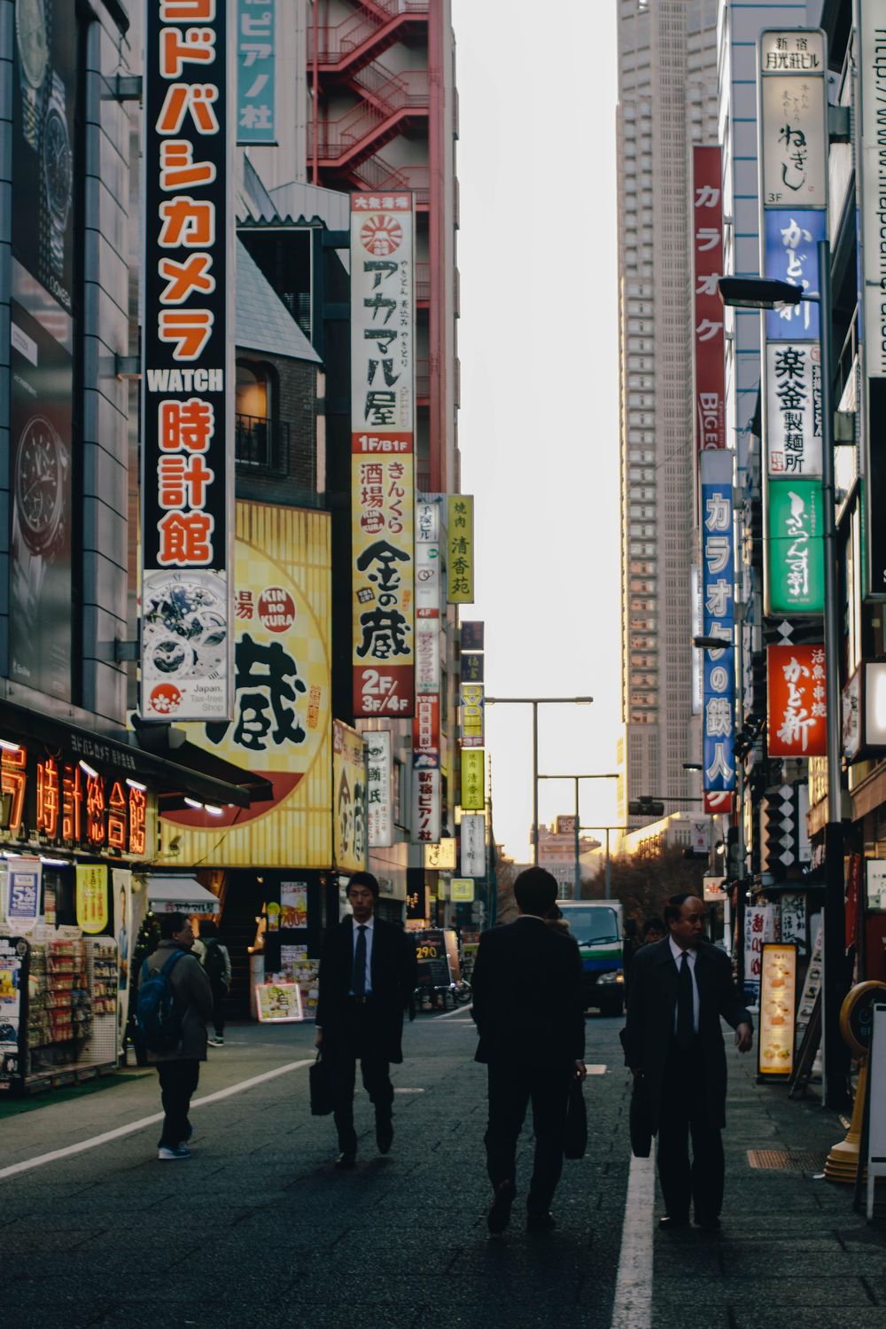 Tales of Tokyo - image 12 - student project