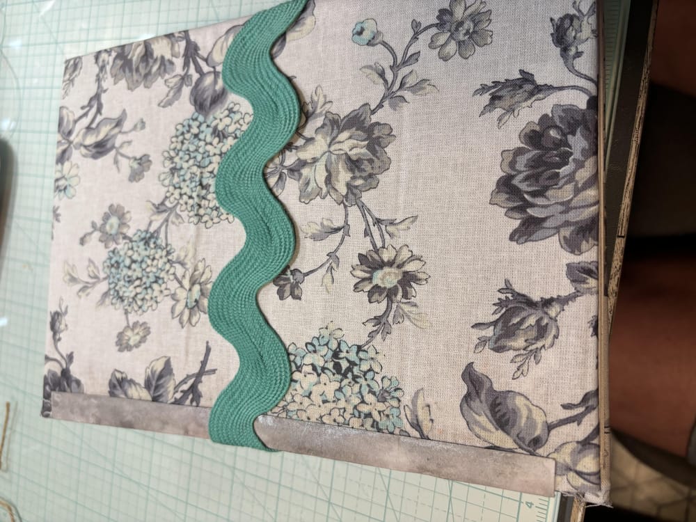 My No Sew Journal - image 4 - student project