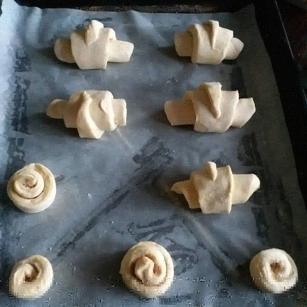 Sourdough croissants - image 6 - student project