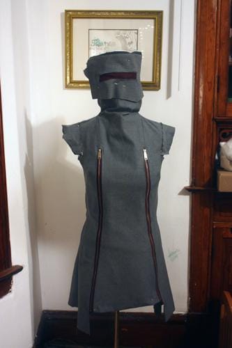 Nursing Tunic For Edgy Moms (Zip and Sip) - image 13 - student project