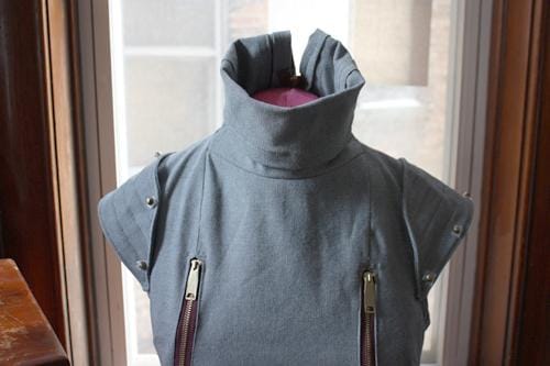 Nursing Tunic For Edgy Moms (Zip and Sip) - image 10 - student project