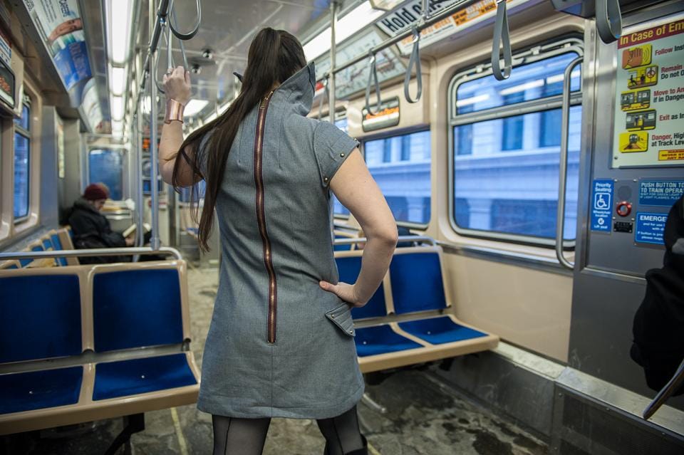 Nursing Tunic For Edgy Moms (Zip and Sip) - image 5 - student project