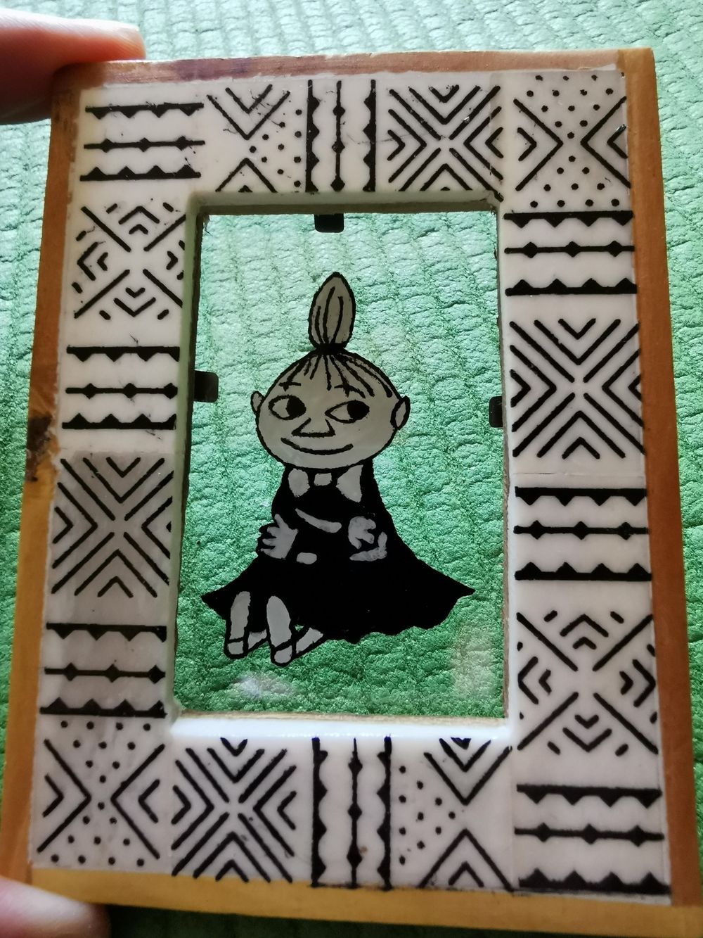 Little My on glass - image 2 - student project
