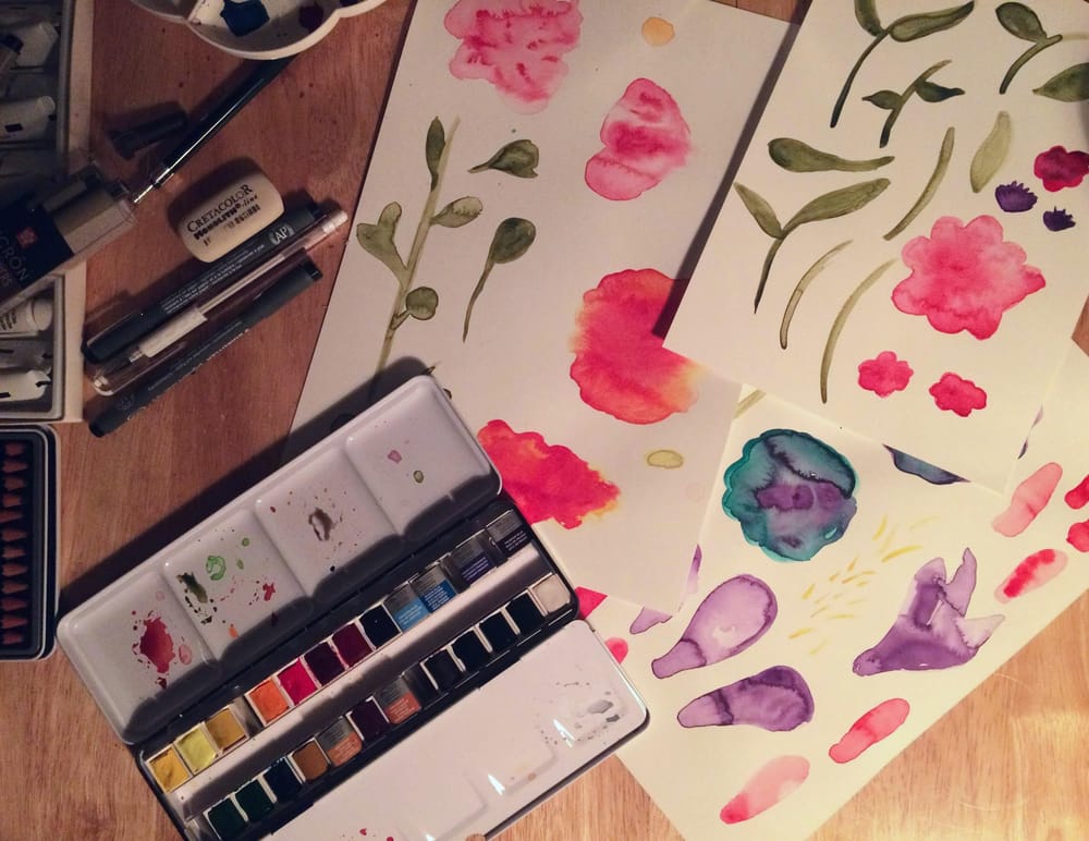Watercolour florals repeat pattern - image 2 - student project