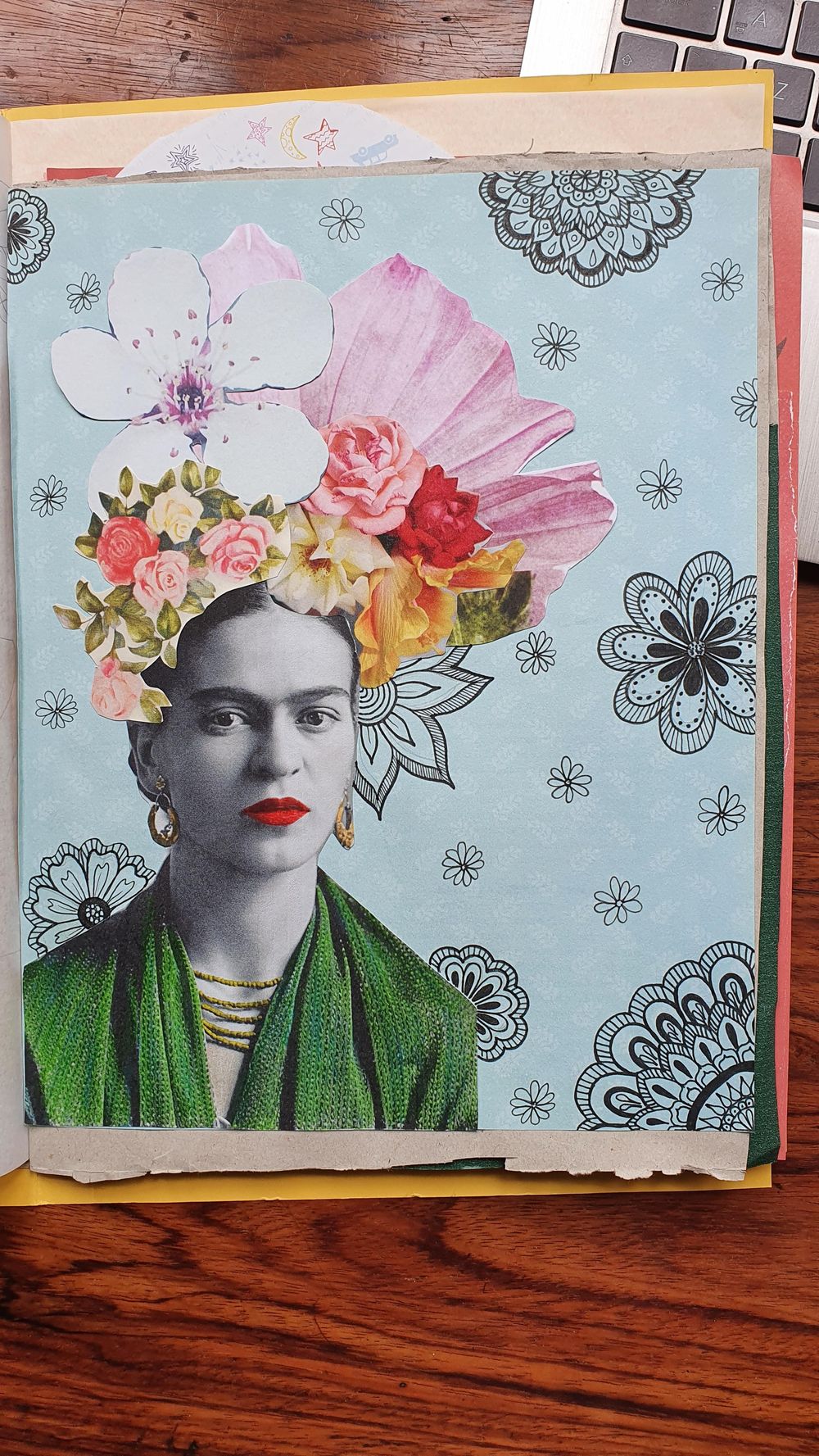 Sketchbook with recycled paper - image 7 - student project
