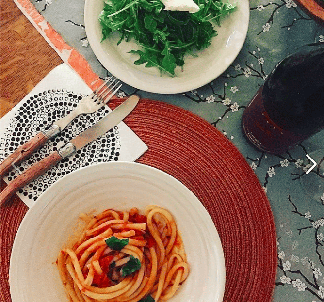 Pasta al Pomodoro Bucatini with Arugula Salad and a 2013 Langhe Nebbiolo - image 1 - student project