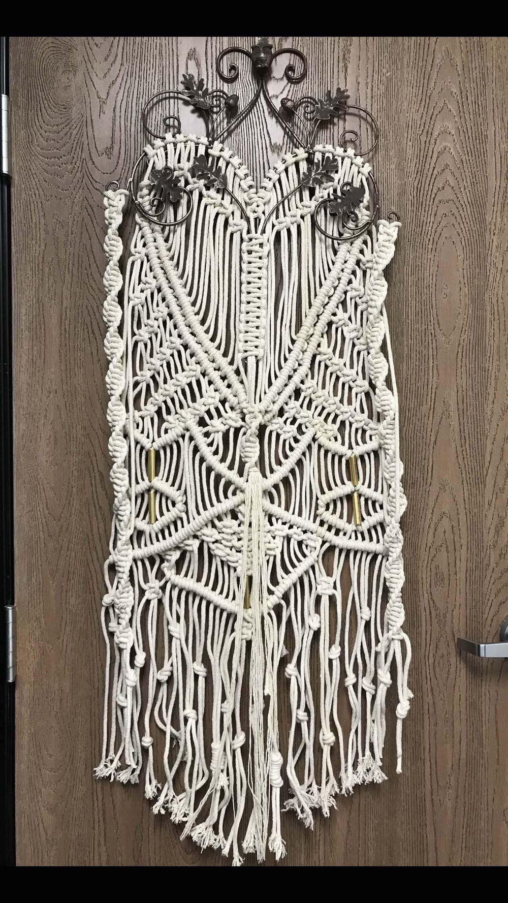 Macrame Hanging - image 1 - student project