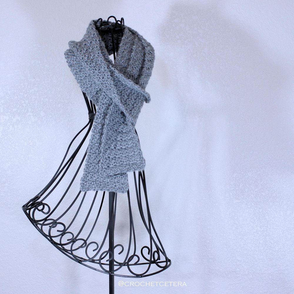 Simple Textures Scarf - image 1 - student project