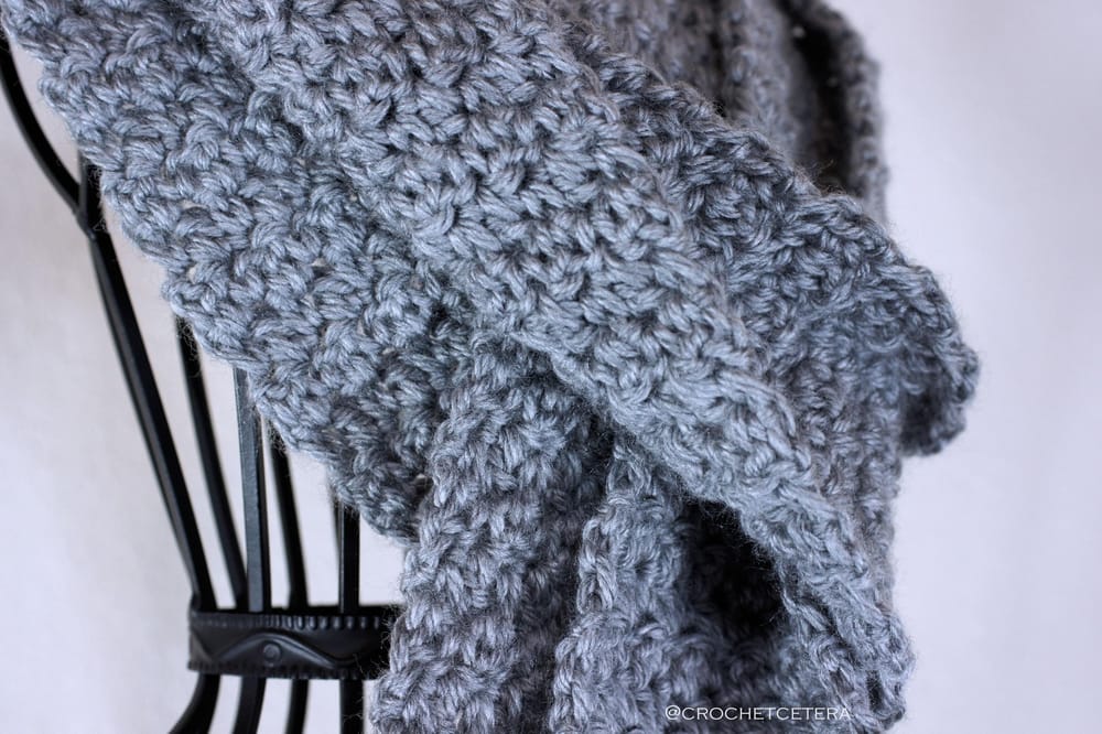 Simple Textures Scarf - image 2 - student project