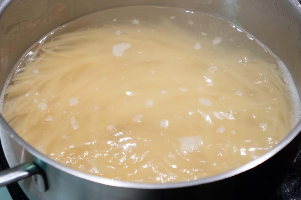 Making Pasta al Pomodoro for the first time - image 5 - student project